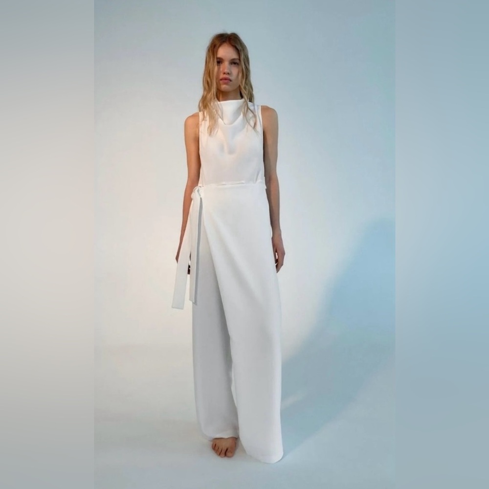 ZARA FLOWING BELTED WRAP JUMPSUIT
WHITE S